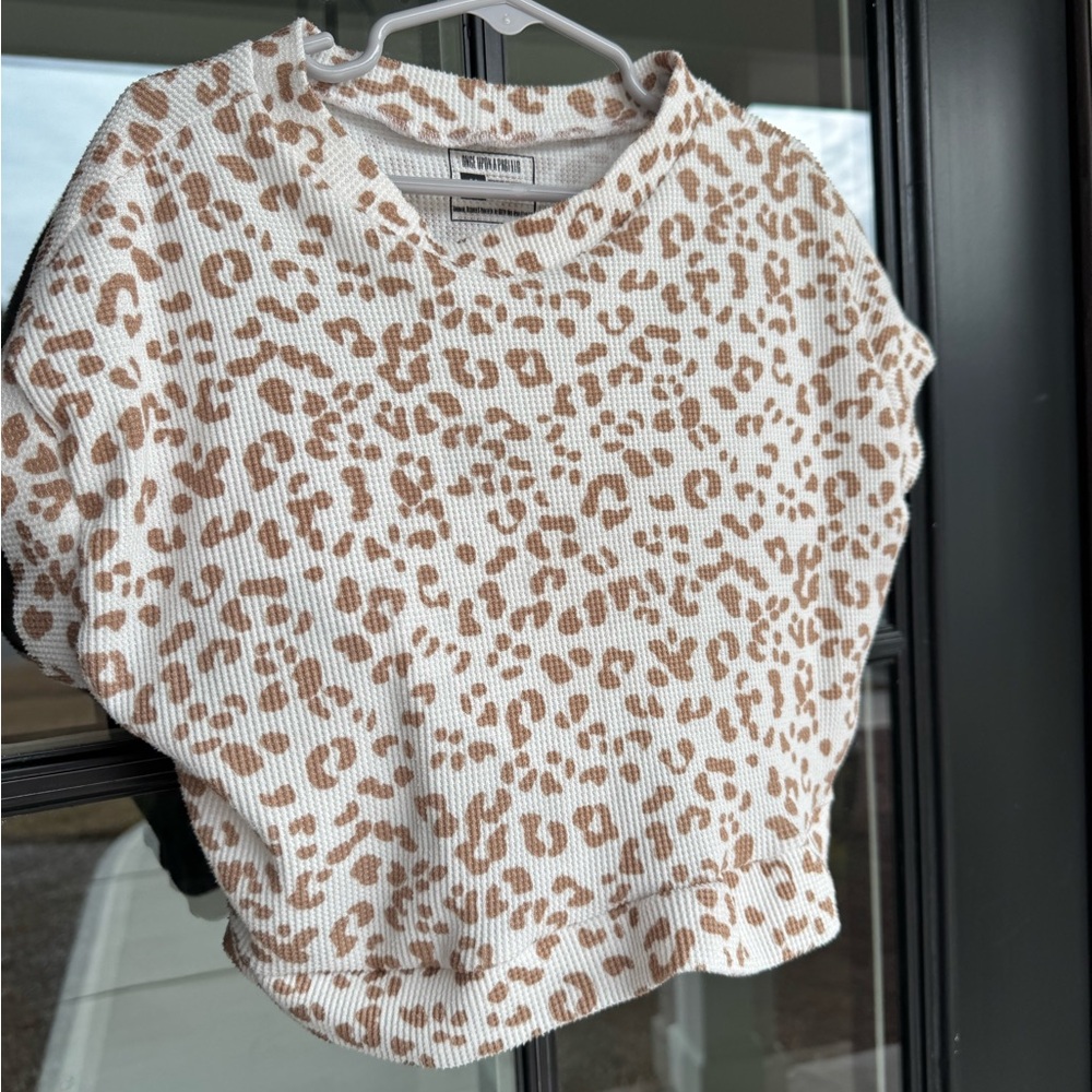 Leopard Print Knit Top